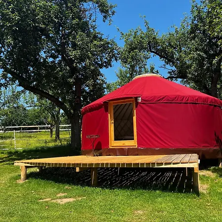 Loewenhof Jurte Campsite