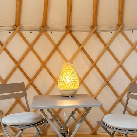 Loewenhof Jurte Camping Wald (Baden-Wurttemberg)