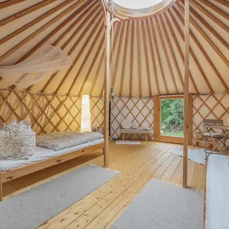 Camping Loewenhof Jurte *